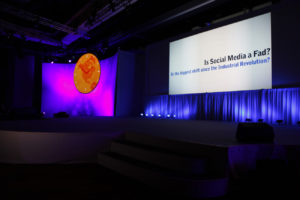 Custom round screen with multi-screen projection